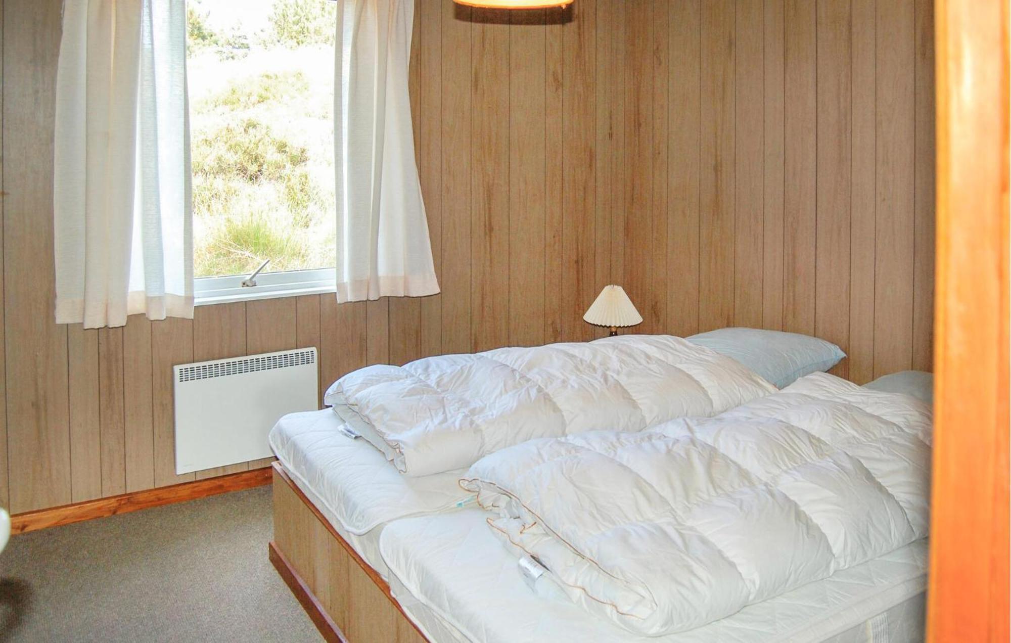 3 Bedroom Stunning Home In Romo Bolilmark Luaran gambar