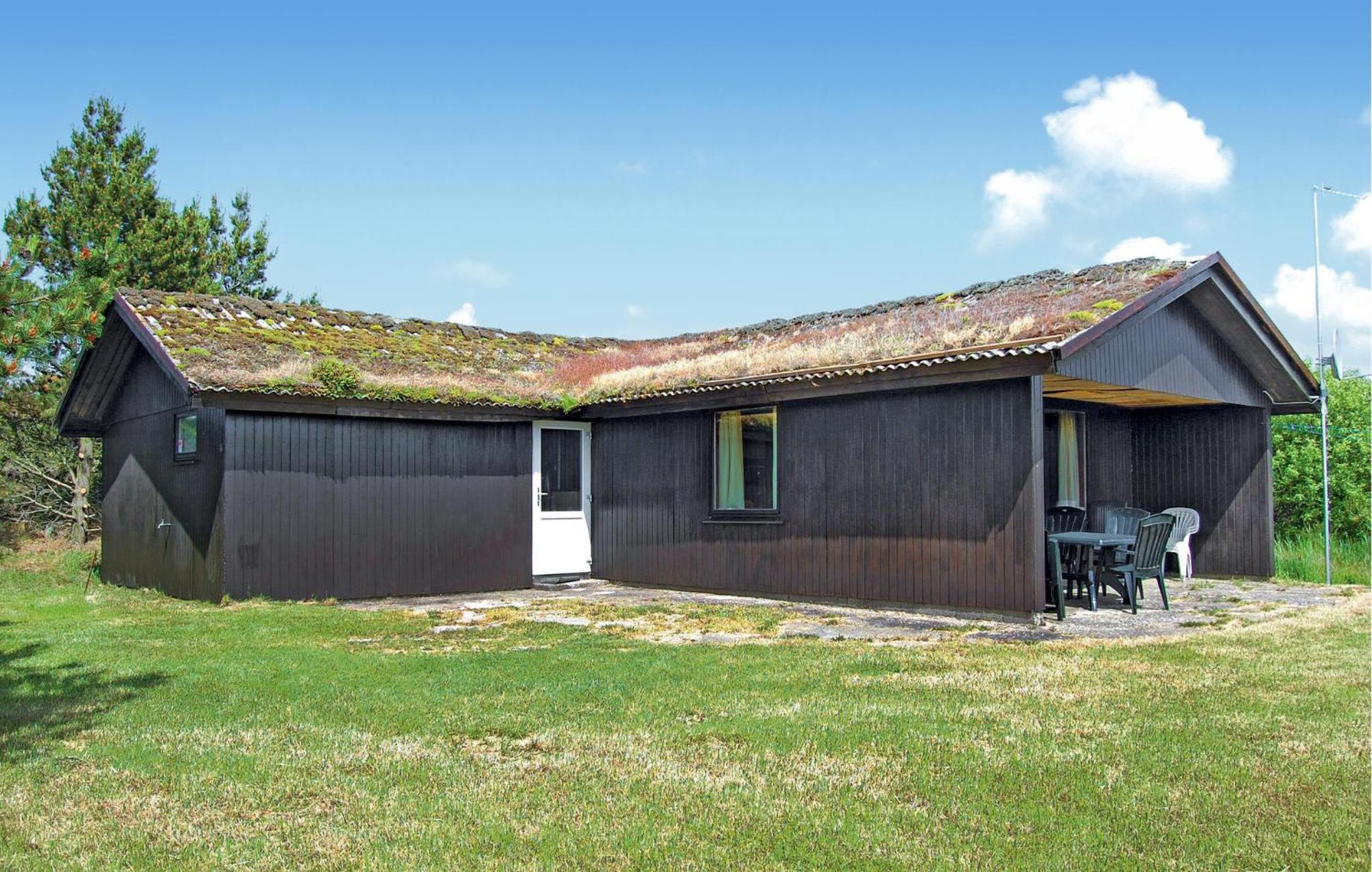 3 Bedroom Stunning Home In Romo Bolilmark Luaran gambar